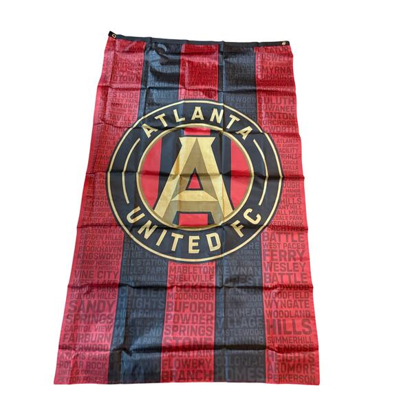 Atlanta United Football Club Soccer Club Yard Flag NWT - Picture 1 of 3